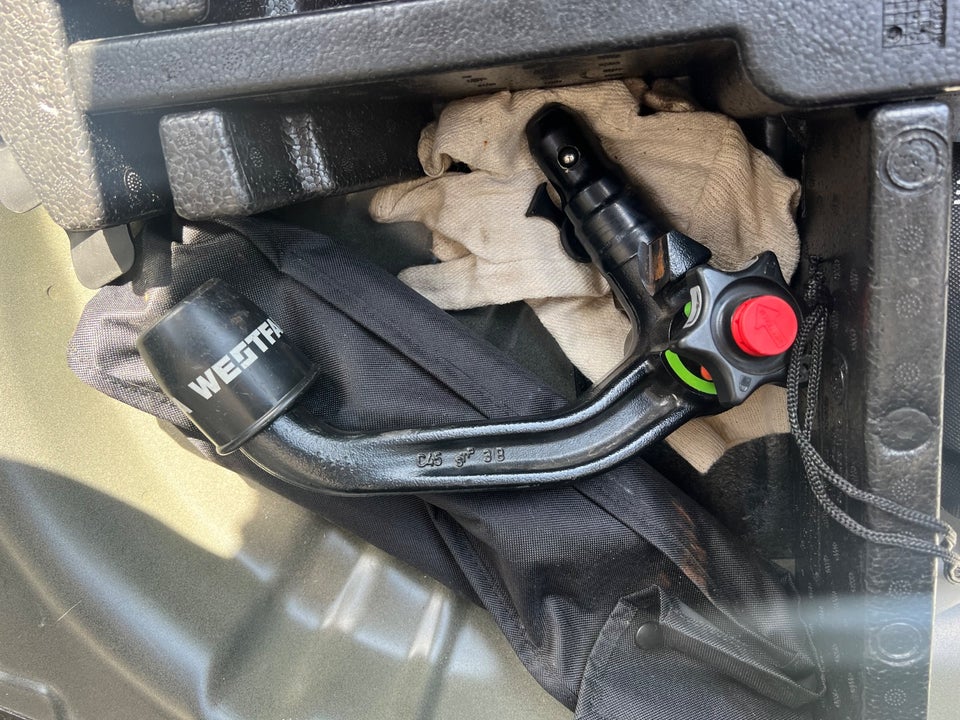 VW T-Roc 1,6 TDi 115 Style 5d