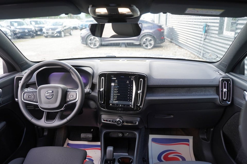 Volvo EX40 Twin Performance Plus 5d