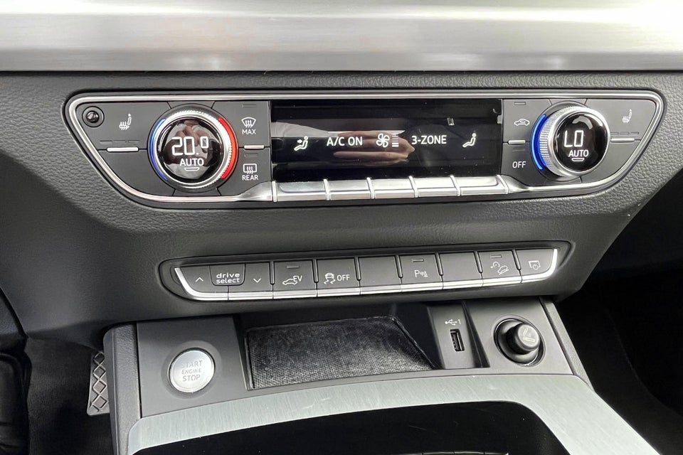 Audi Q5 50 TFSi e S-line quattro S-tr. 5d