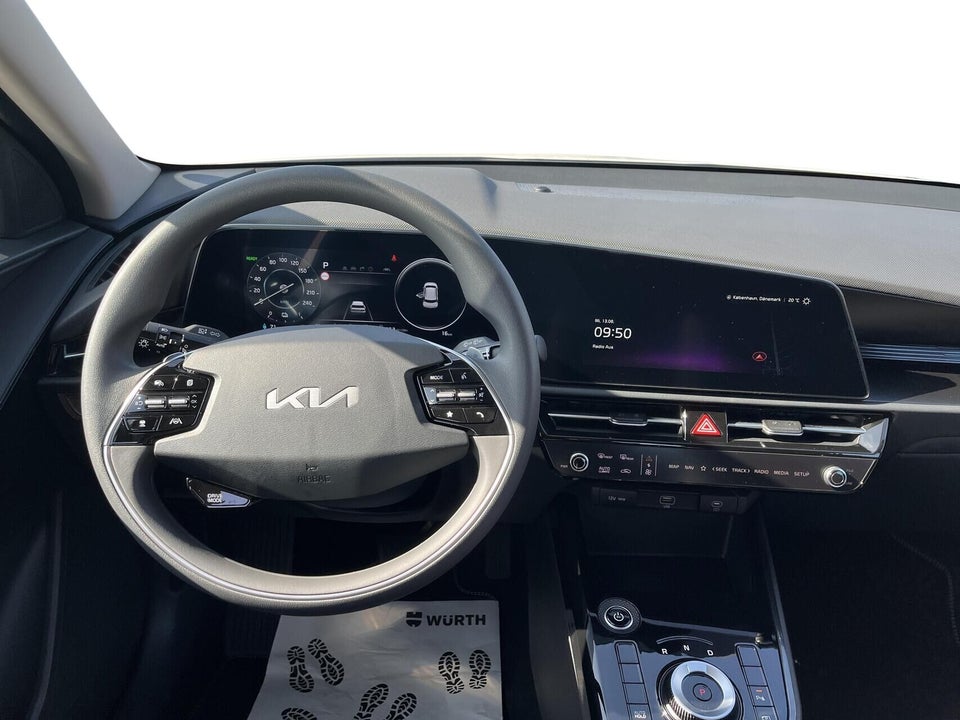 Kia Niro 64 EV Access 5d