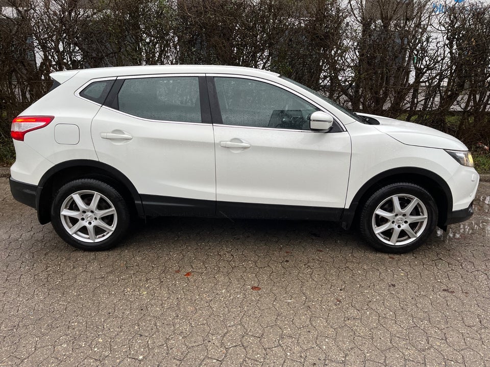 Nissan Qashqai 1,2 Dig-T 115 N-Tec X-tr. 5d