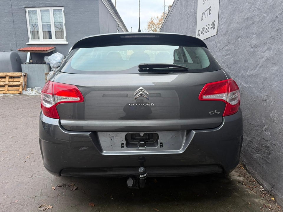 Citroën C4 1,4 VTi Attraction 5d