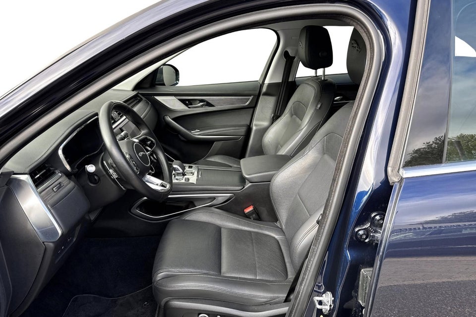 Jaguar F-Pace 2,0 P400e S aut. 5d