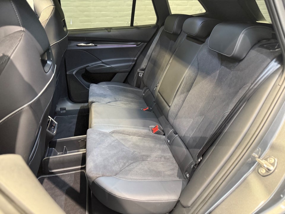 Skoda Enyaq 85 iV Sportline 5d
