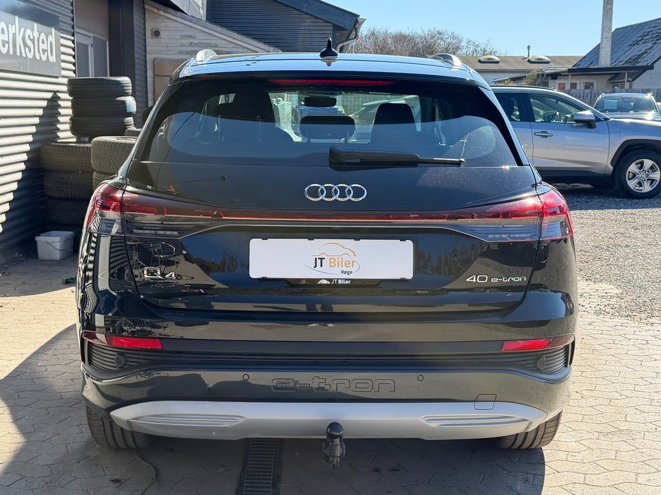 Audi Q4 e-tron 40 Advanced 5d