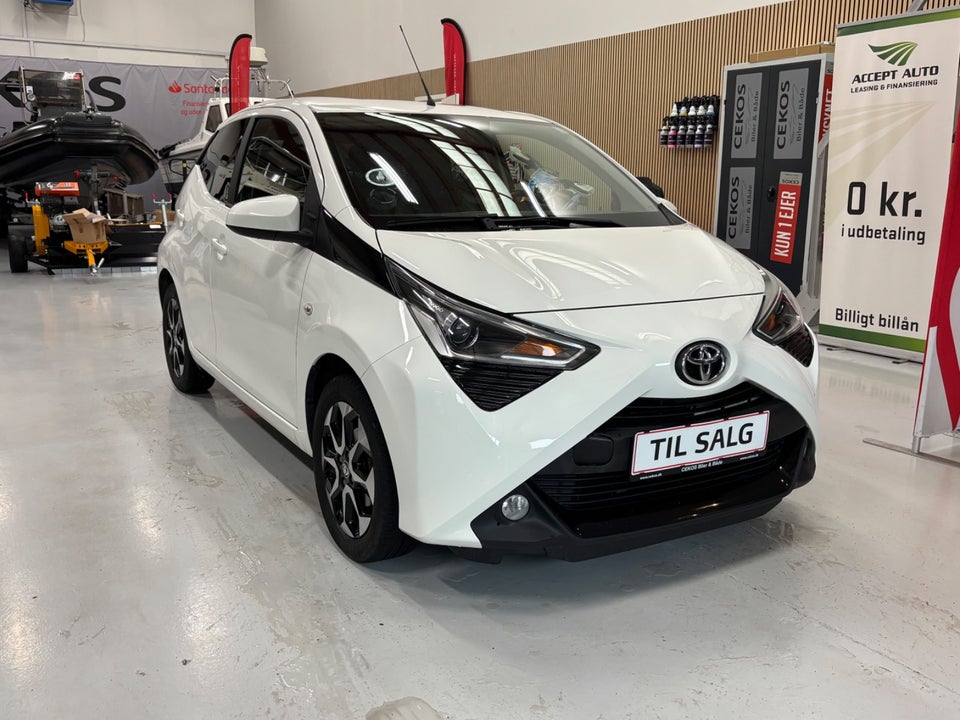 Toyota Aygo 1,0 VVT-i x-press 5d