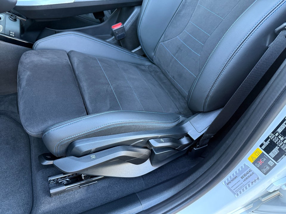 BMW iX1 eDrive20 M-Sport 5d