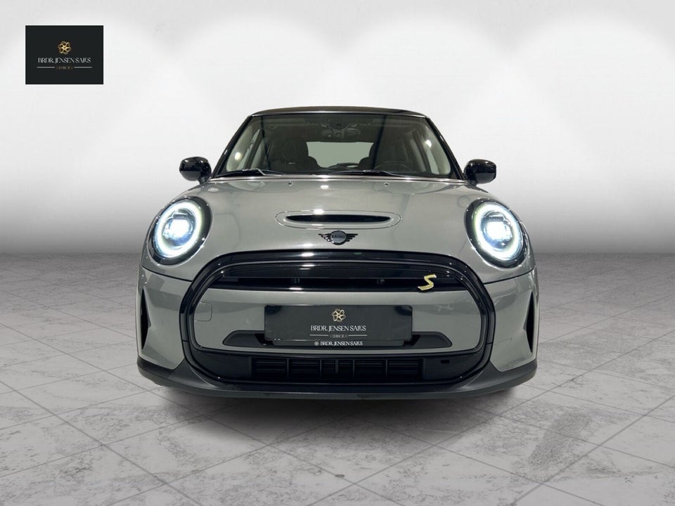 MINI Cooper SE Classic Trim 3d