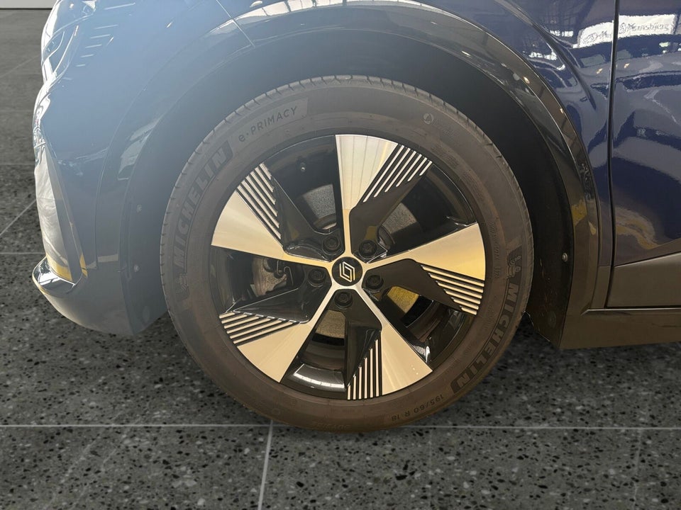 Renault Megane E-Tech 60 Equilibre 5d