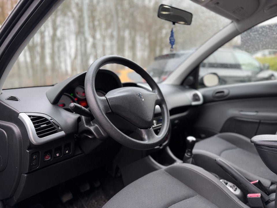 Peugeot 206+ 1,4 HDi 68 Active 5d