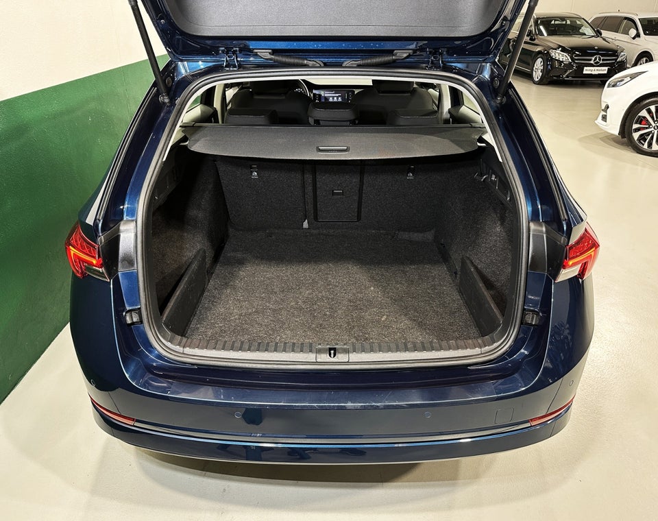 Skoda Octavia 2,0 TDi 115 Ambition Combi 5d