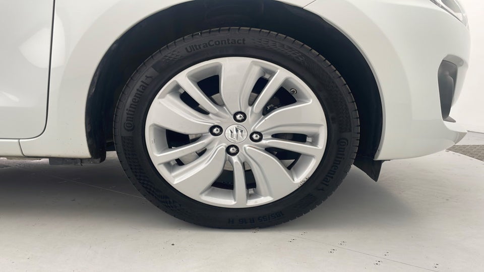 Suzuki Swift 1,2 mHybrid Action CVT 5d