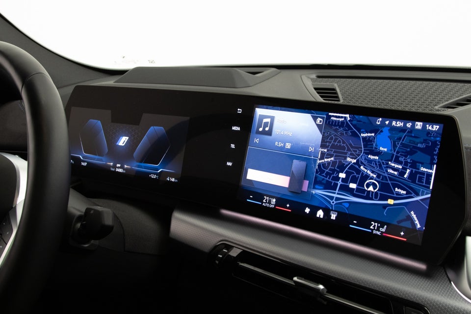 BMW iX2 eDrive20 Fully Charged M-Sport 5d