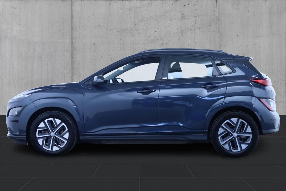 Hyundai Kona 64 EV Select 5d