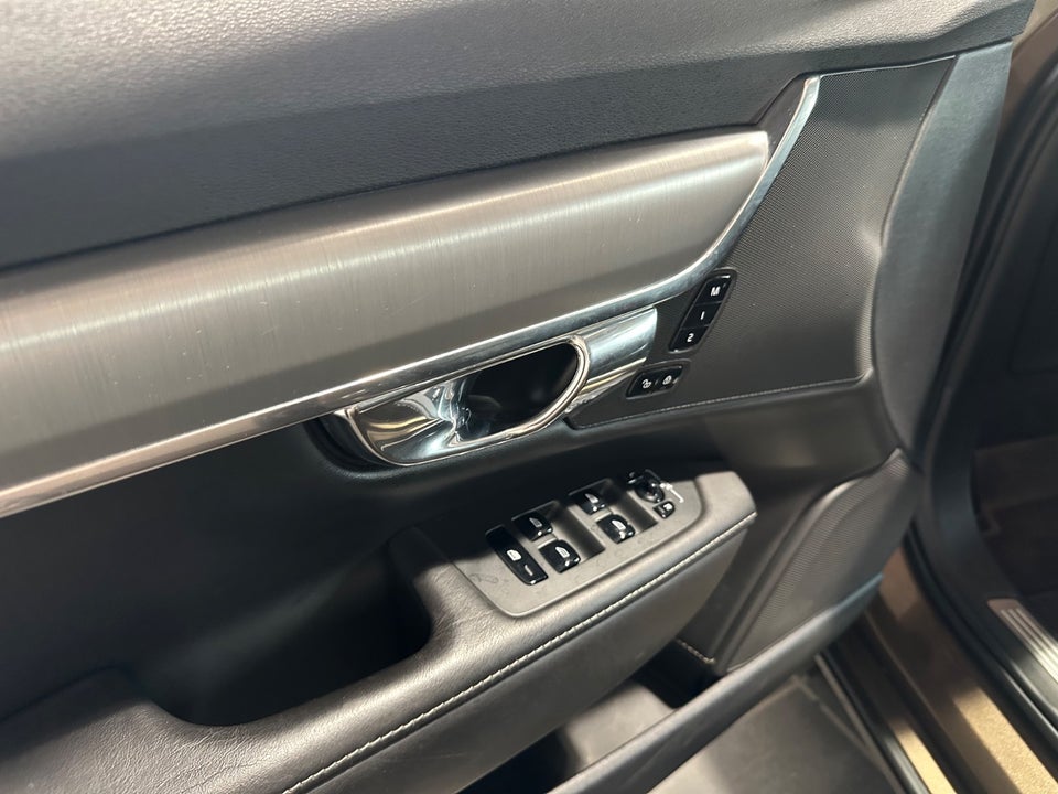 Volvo V90 2,0 T5 254 Inscription aut. 5d