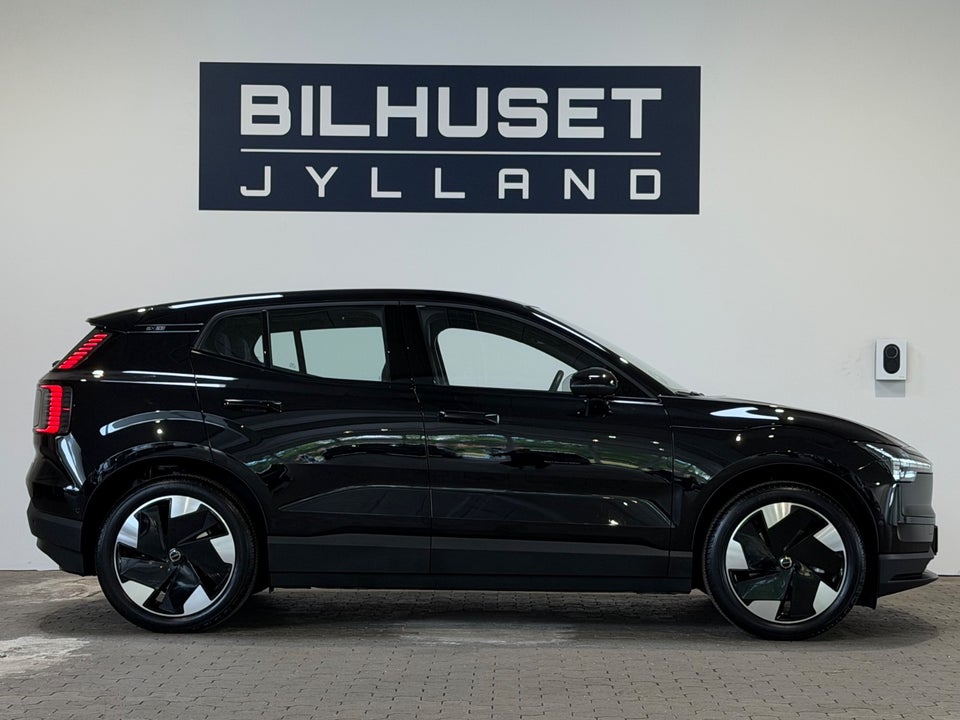 Volvo EX30 Extended Range Ultra 5d
