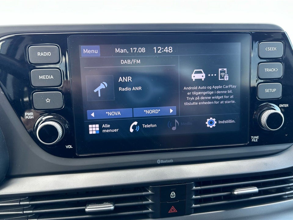 Hyundai i20 1,0 T-GDi Essential DCT 5d