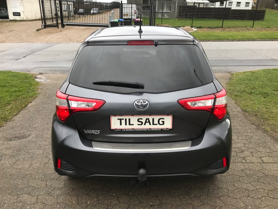 Toyota Yaris 1,0 VVT-i T2 Premium 5d