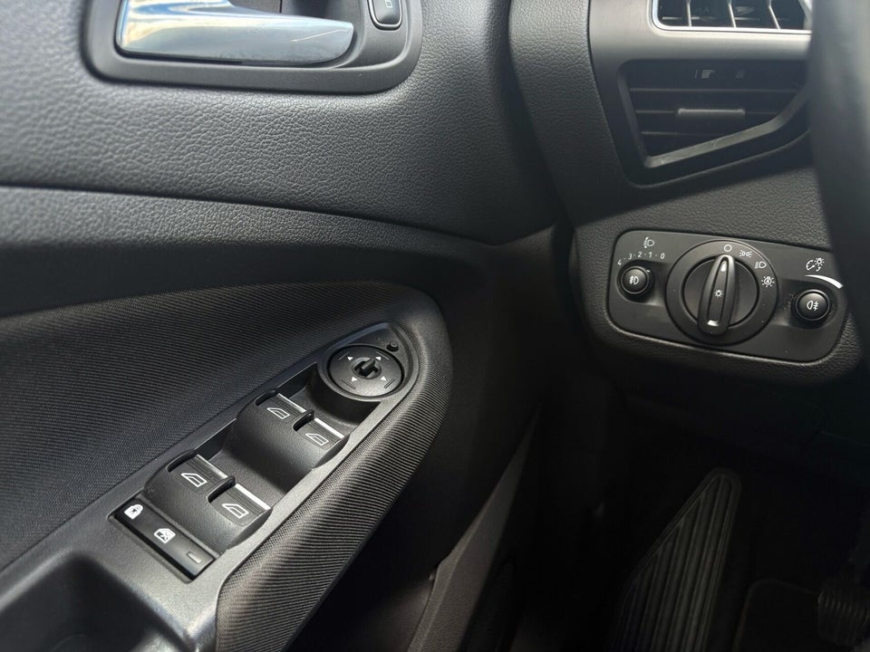Ford C-MAX 1,0 SCTi 125 Titanium+ 5d