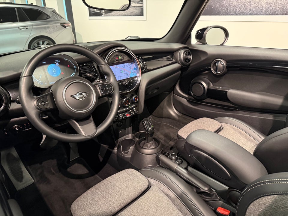 MINI Cooper 1,5 Experience Cabriolet aut. 2d