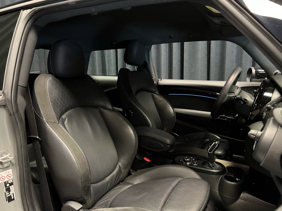 MINI Cooper SE Edition Premium Plus 3d