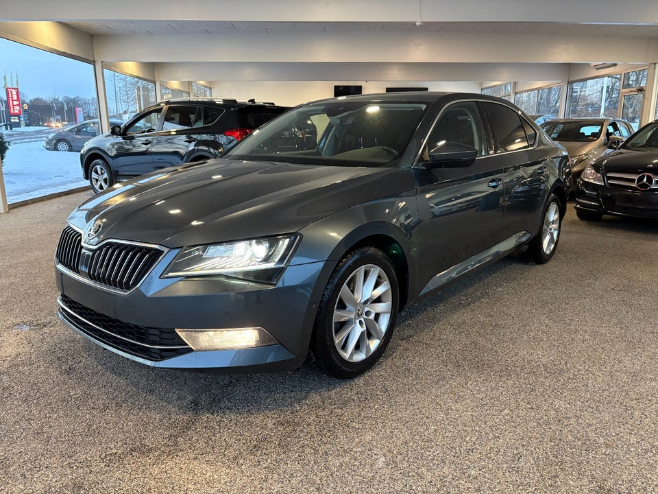 Skoda Superb 2,0 TDi 150 Ambition DSG 5d