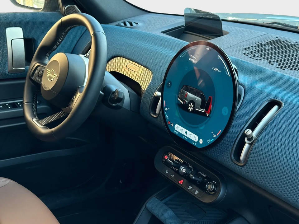 MINI Countryman SE Favoured Trim XL ALL4 5d