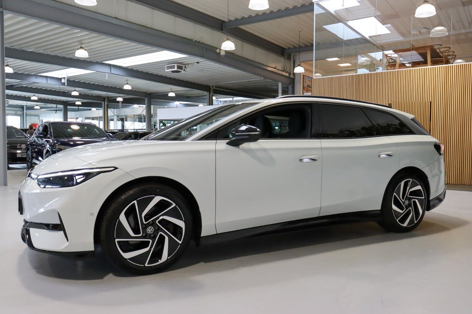 VW ID.7 77 Style Tourer 5d