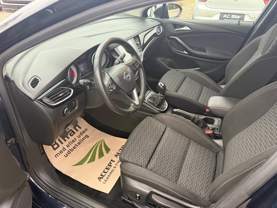 Opel Astra 1,6 T 200 Innovation Sports Tourer 5d