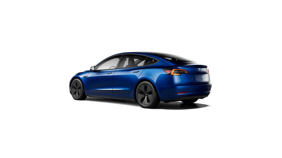 Tesla Model 3 RWD 4d
