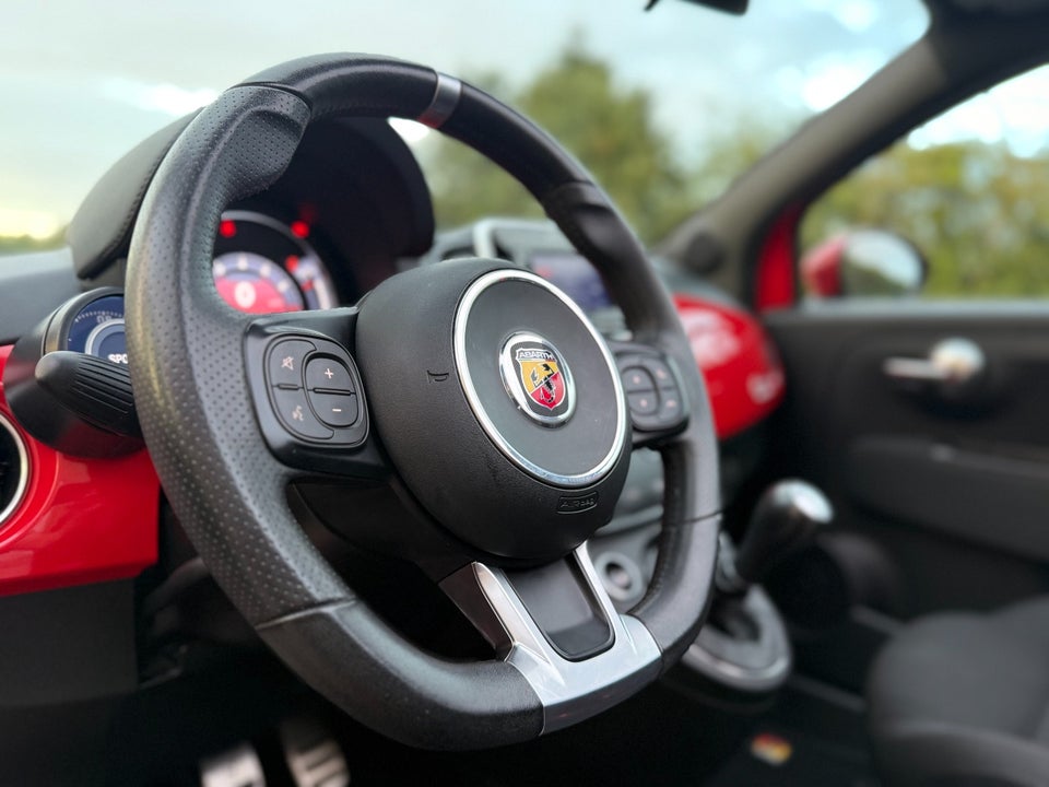 Abarth 595C 1,4 T-Jet 145 2d