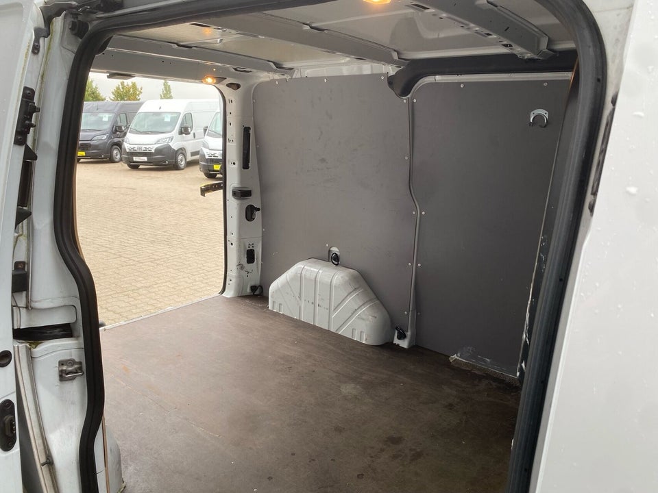 Ford Transit Custom 300 L2 2,0 TDCi 170 Limited aut.