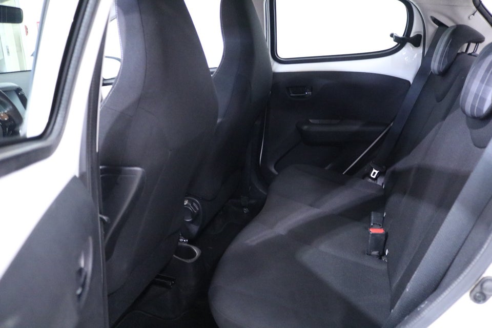 Peugeot 108 1,0 e-VTi 72 Allure+ 5d