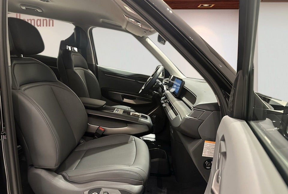 Kia EV9 76 Standard Range Upgrade RWD 7prs 5d