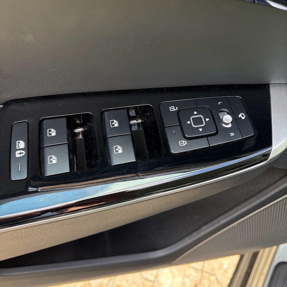 Kia EV6 77 Long Range Upgrade 5d