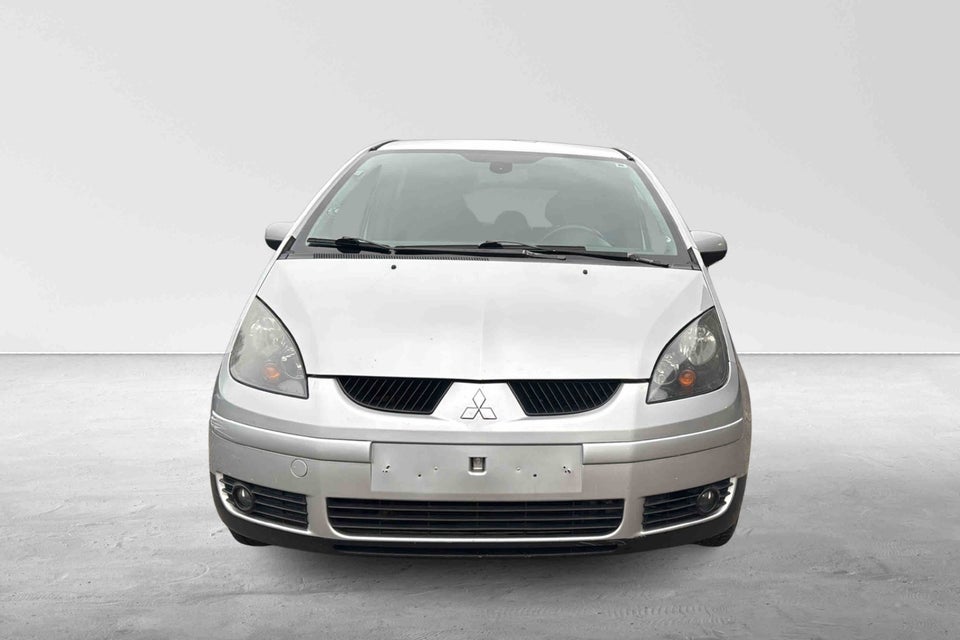 Mitsubishi Colt 1,3 Invite Coolpack aut. 5d