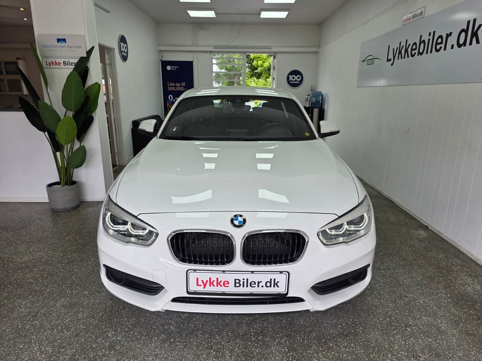 BMW 118i 1,5 Advantage aut. 5d