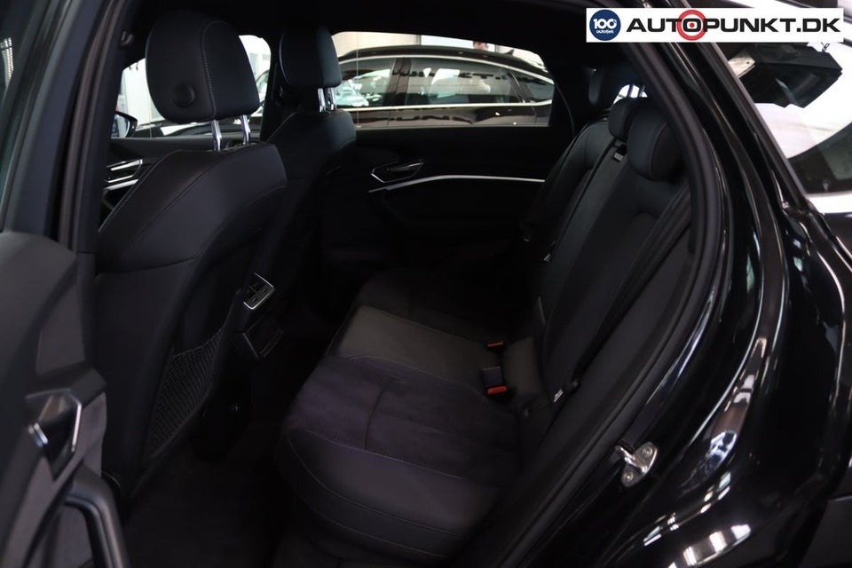 Audi e-tron 55 S-line Sportback quattro 5d