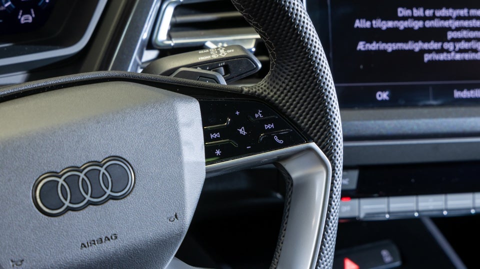 Audi Q4 e-tron 45 S-line 5d