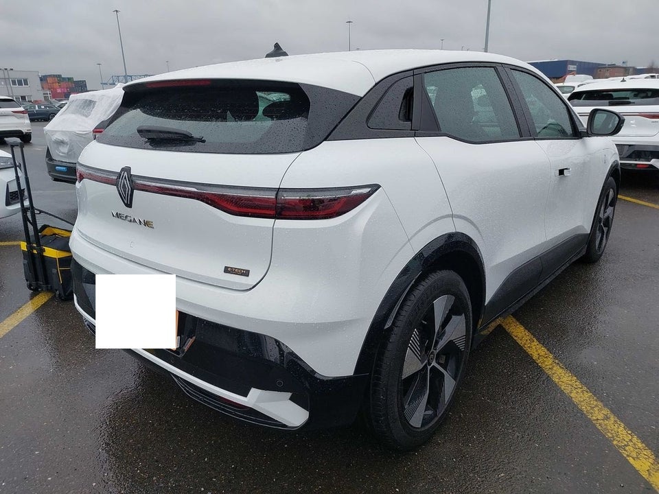 Renault Megane E-Tech 40 Equilibre 5d