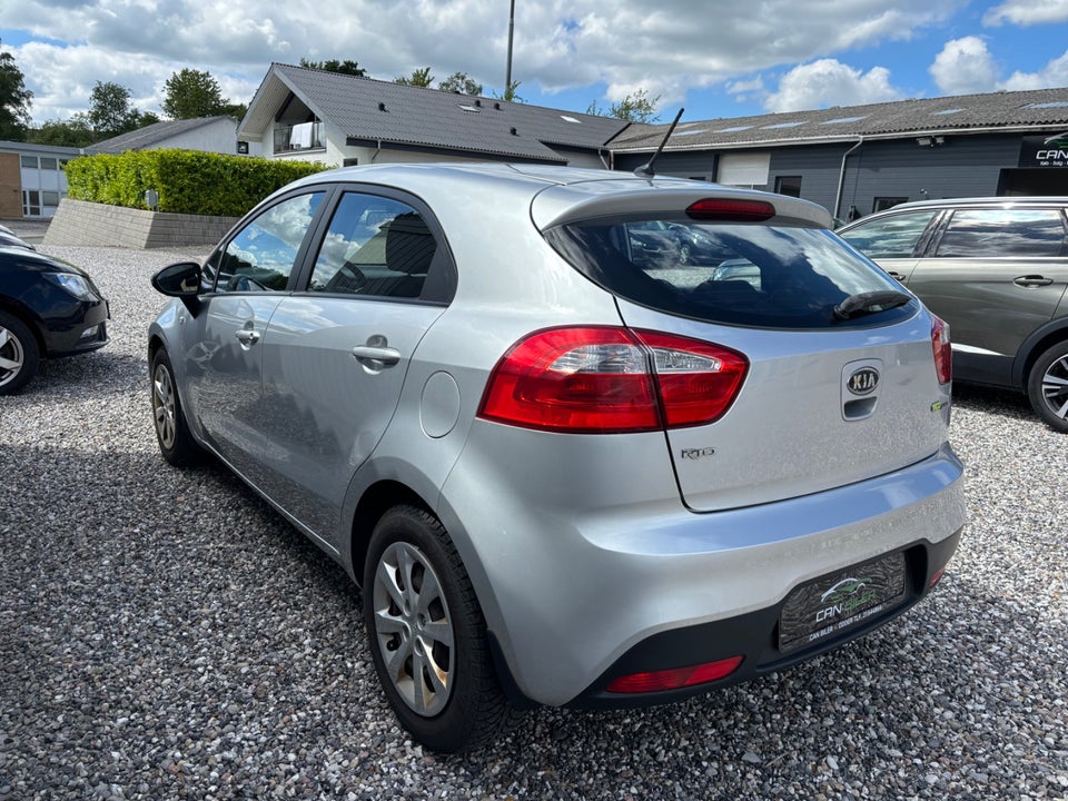 Kia Rio 1,2 CVVT Active 5d