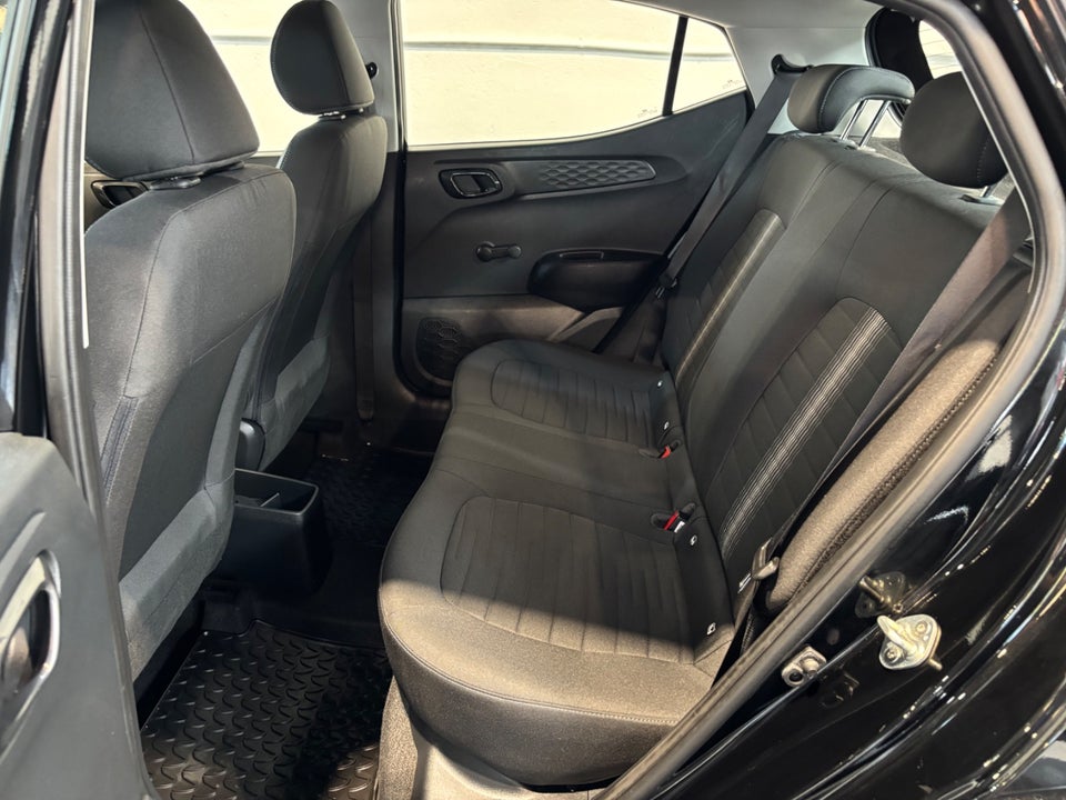 Hyundai i10 1,0 MPi Advanced 5d