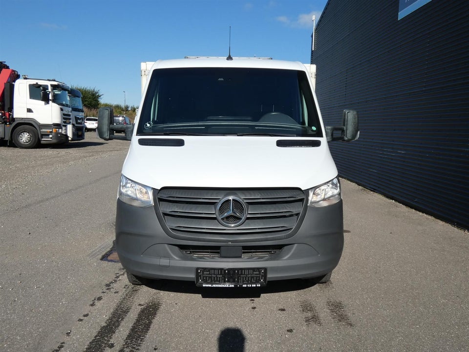 Mercedes Sprinter 516 2,2 CDi A3 Chassis RWD 2d