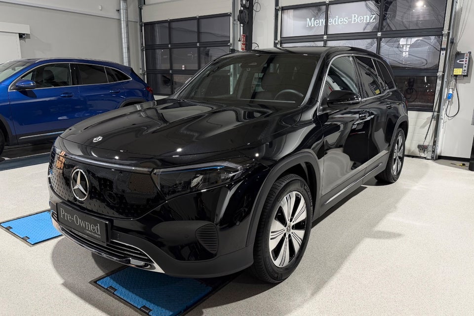 Mercedes EQB250+ Progressive 5d
