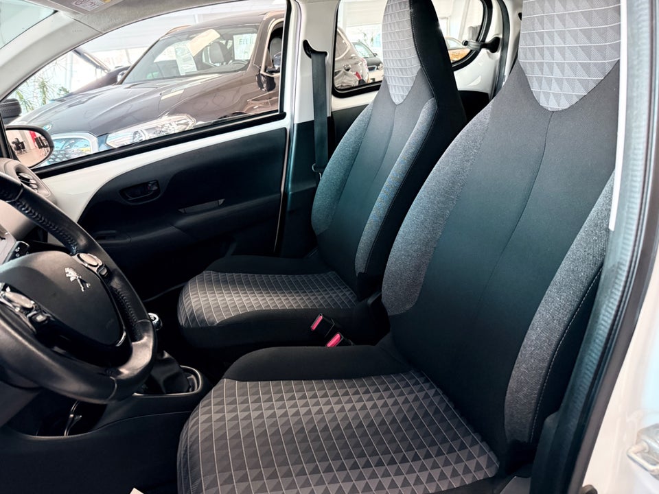 Peugeot 108 1,0 e-VTi 72 Prime 5d