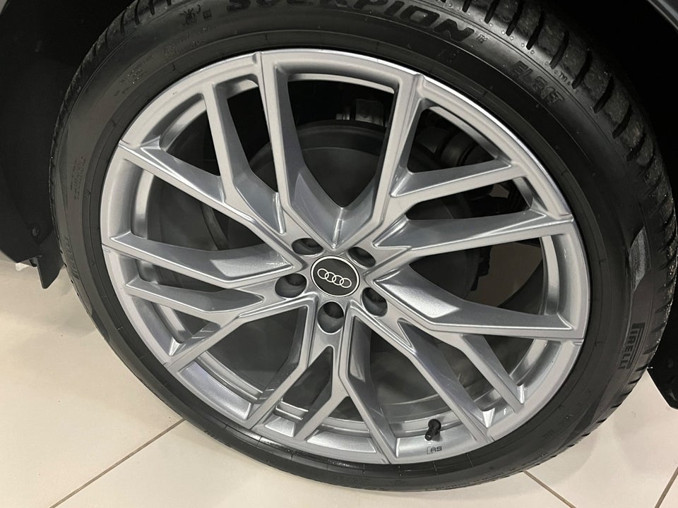 Audi Q4 e-tron 40 Sportback 5d