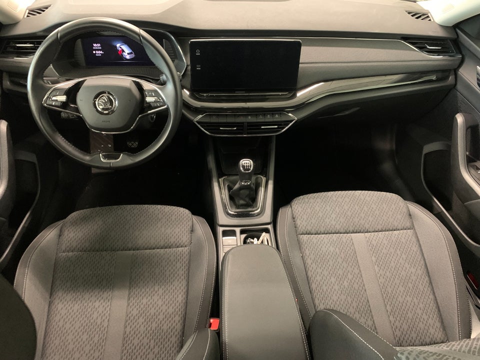 Skoda Octavia 1,5 TSi 150 Business Executive Combi 5d