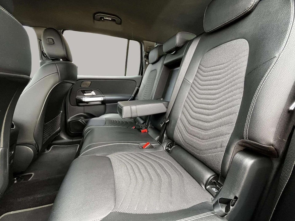Mercedes EQB250 Progressive 5d