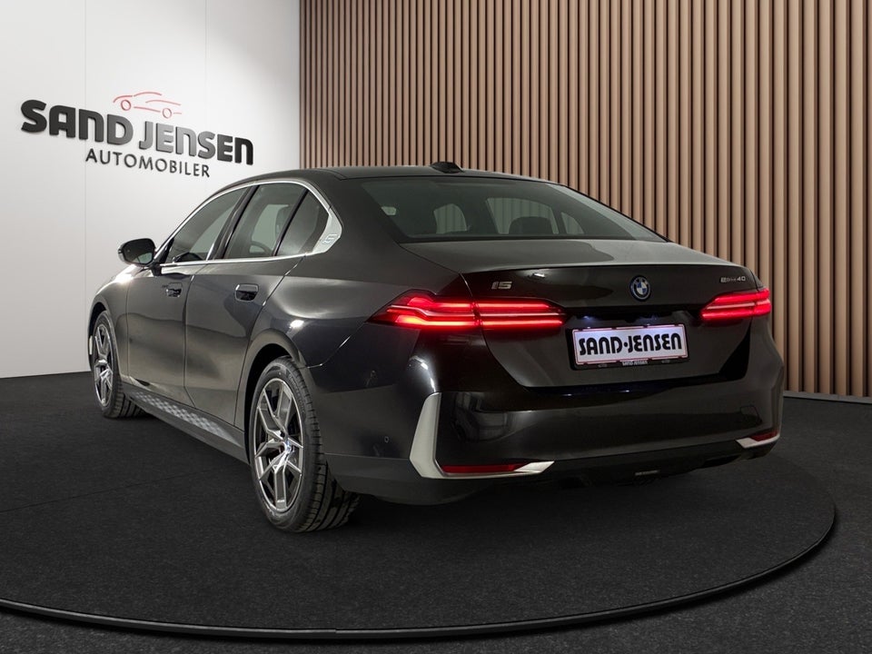 BMW i5 eDrive40 Sport Line 4d