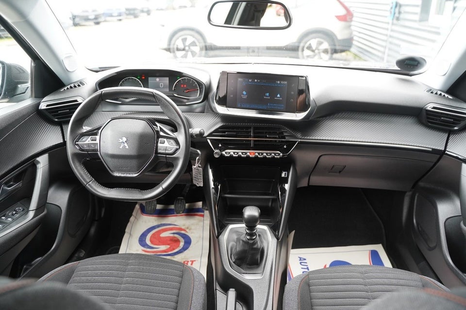 Peugeot 2008 1,2 PureTech 100 Active Pack 5d
